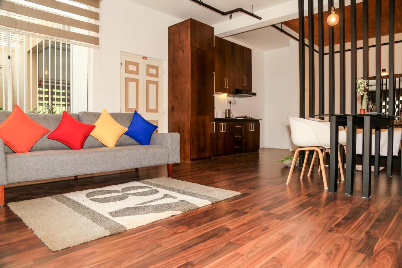 Eden Studio Apartments - 1 Colombo Buitenkant foto