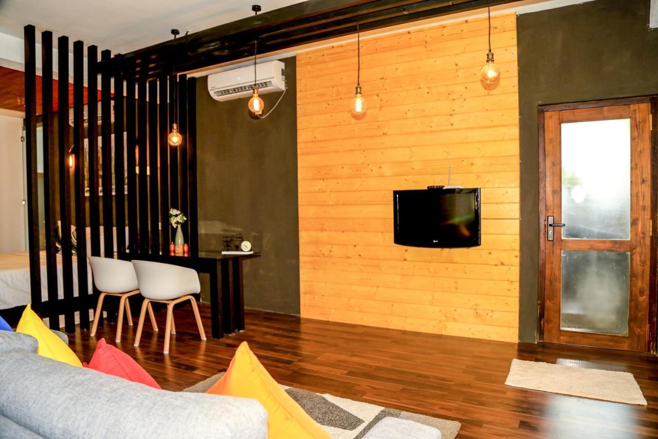 Eden Studio Apartments - 1 Colombo Buitenkant foto
